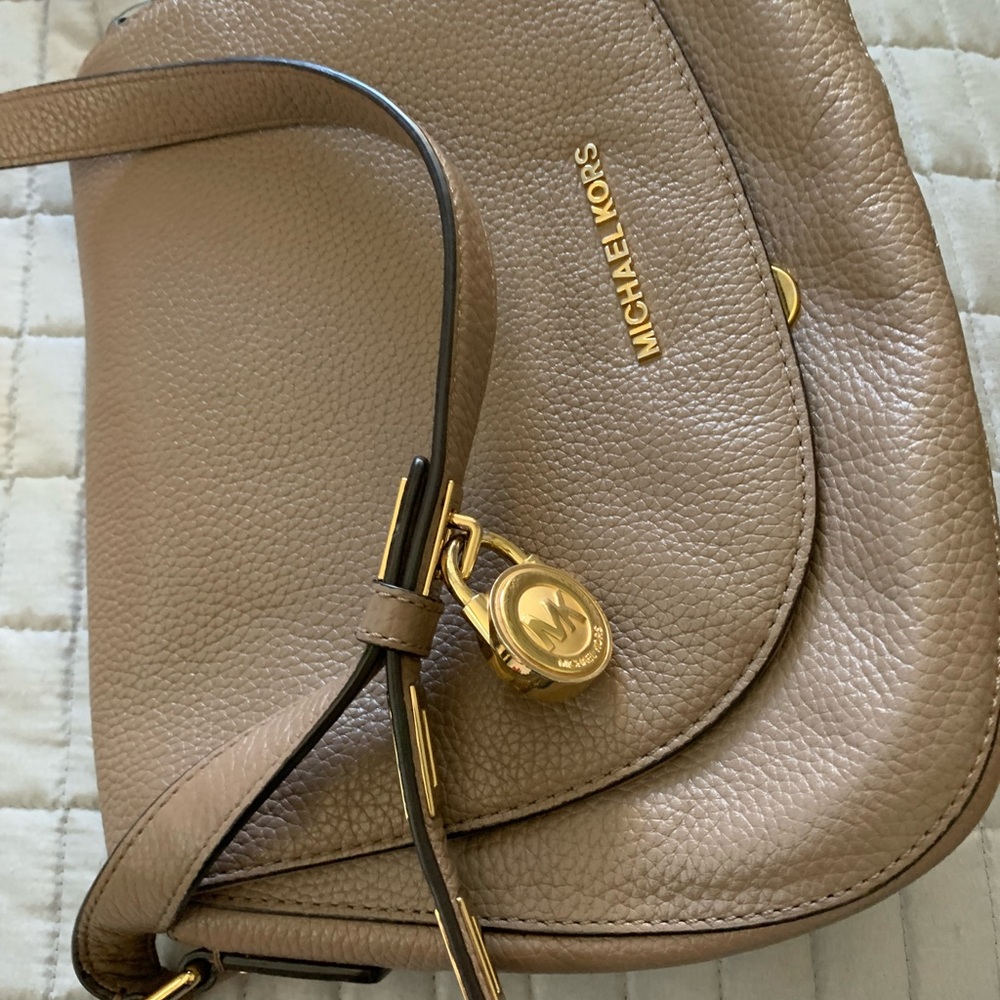 Michael Kors medium bag